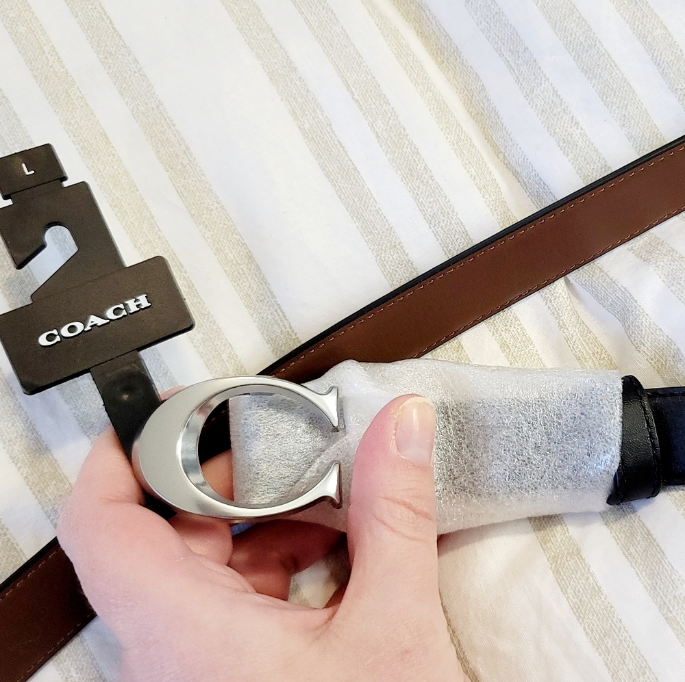NWT Coach Signature "C" Silver Buckle Belt 25mm, L